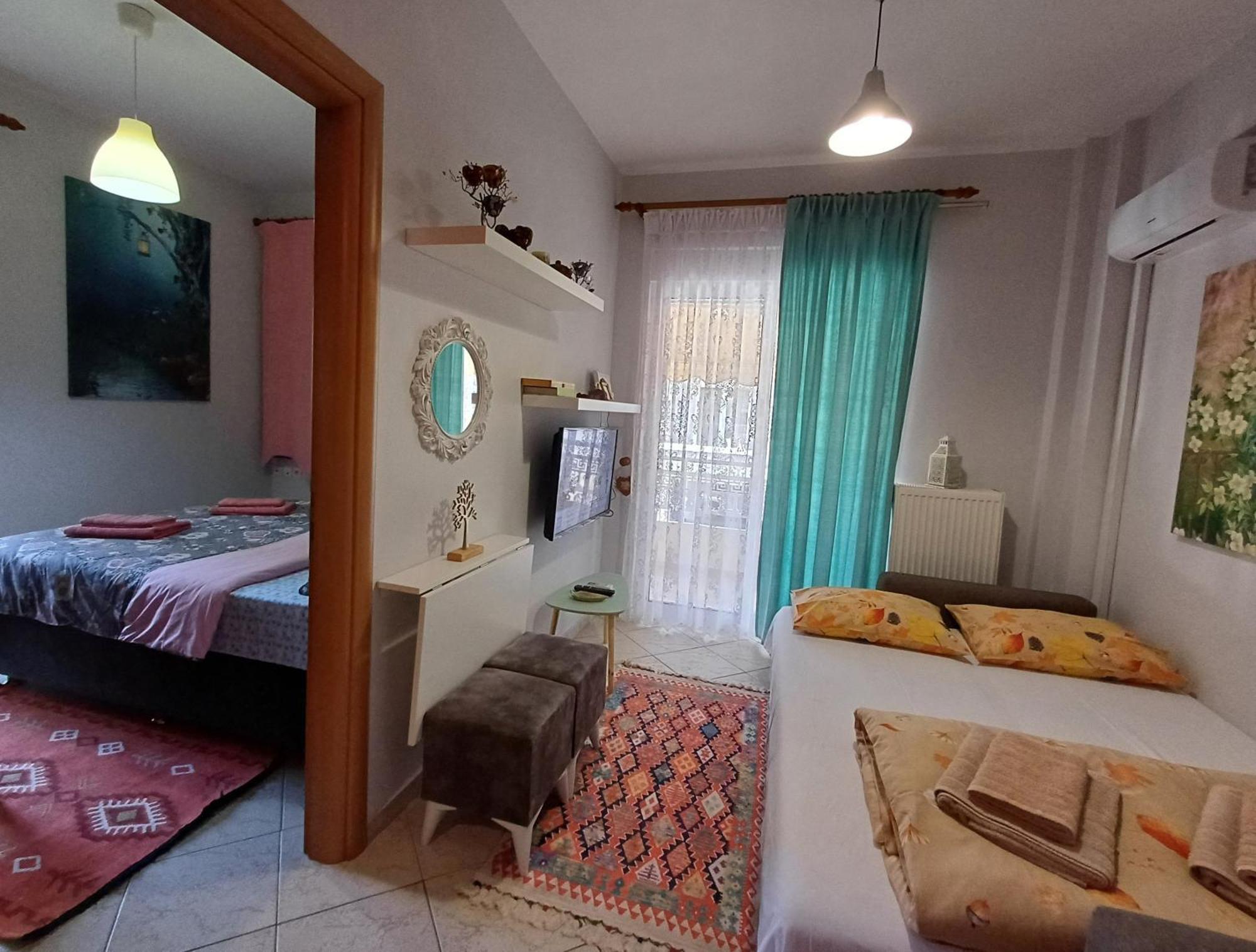 Pineparkview Apartment อเล็กซานโดรโพลิส ภายนอก รูปภาพ